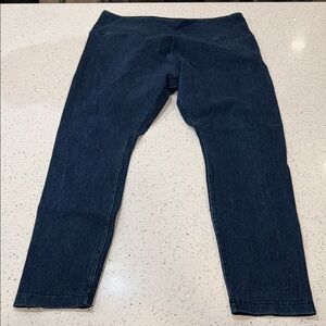 Lysse Dark Blue Women Jeans